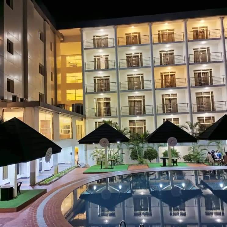 Monty Suites, Calabar